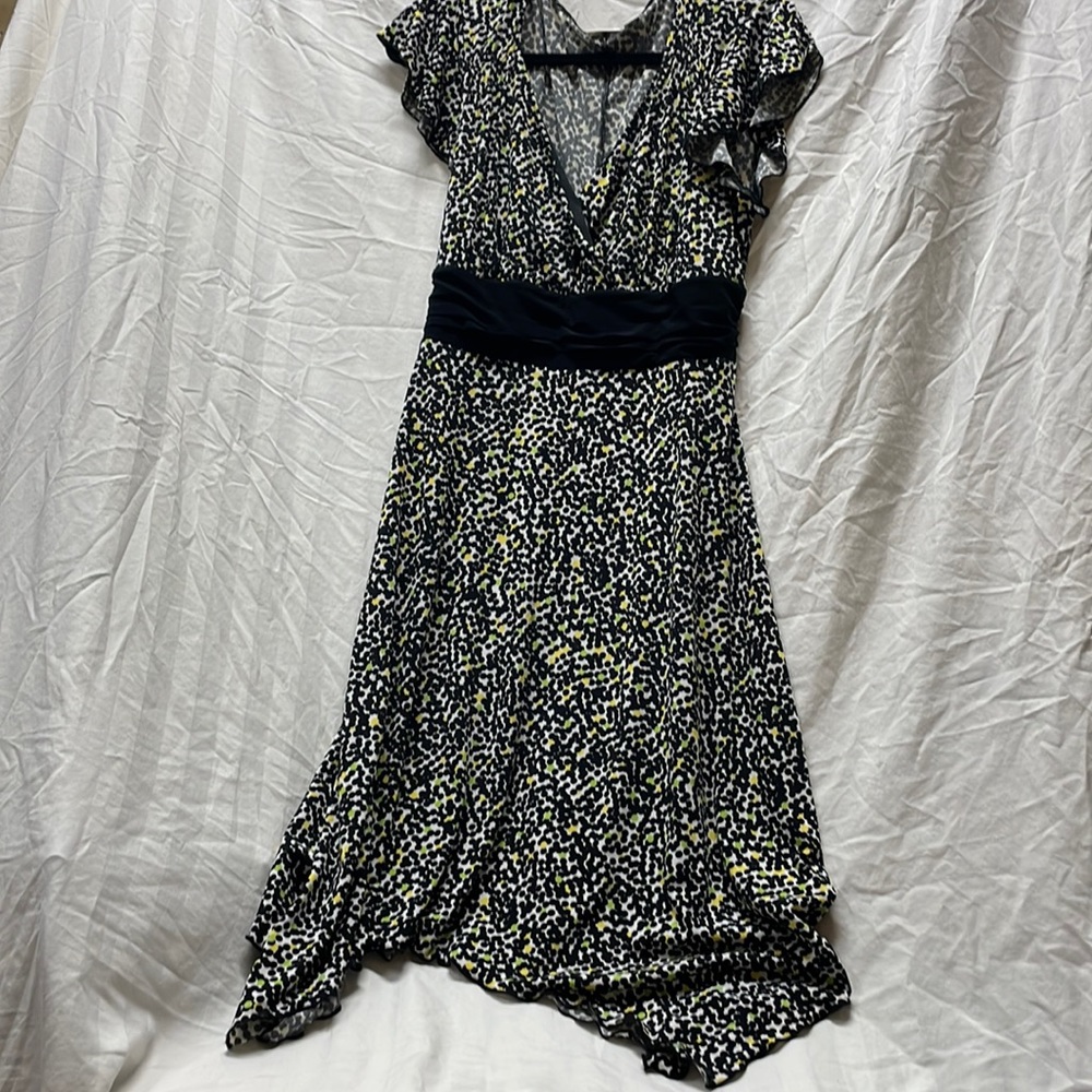 Multi colored dot dress black sash pretty hem stretchy slip on Large